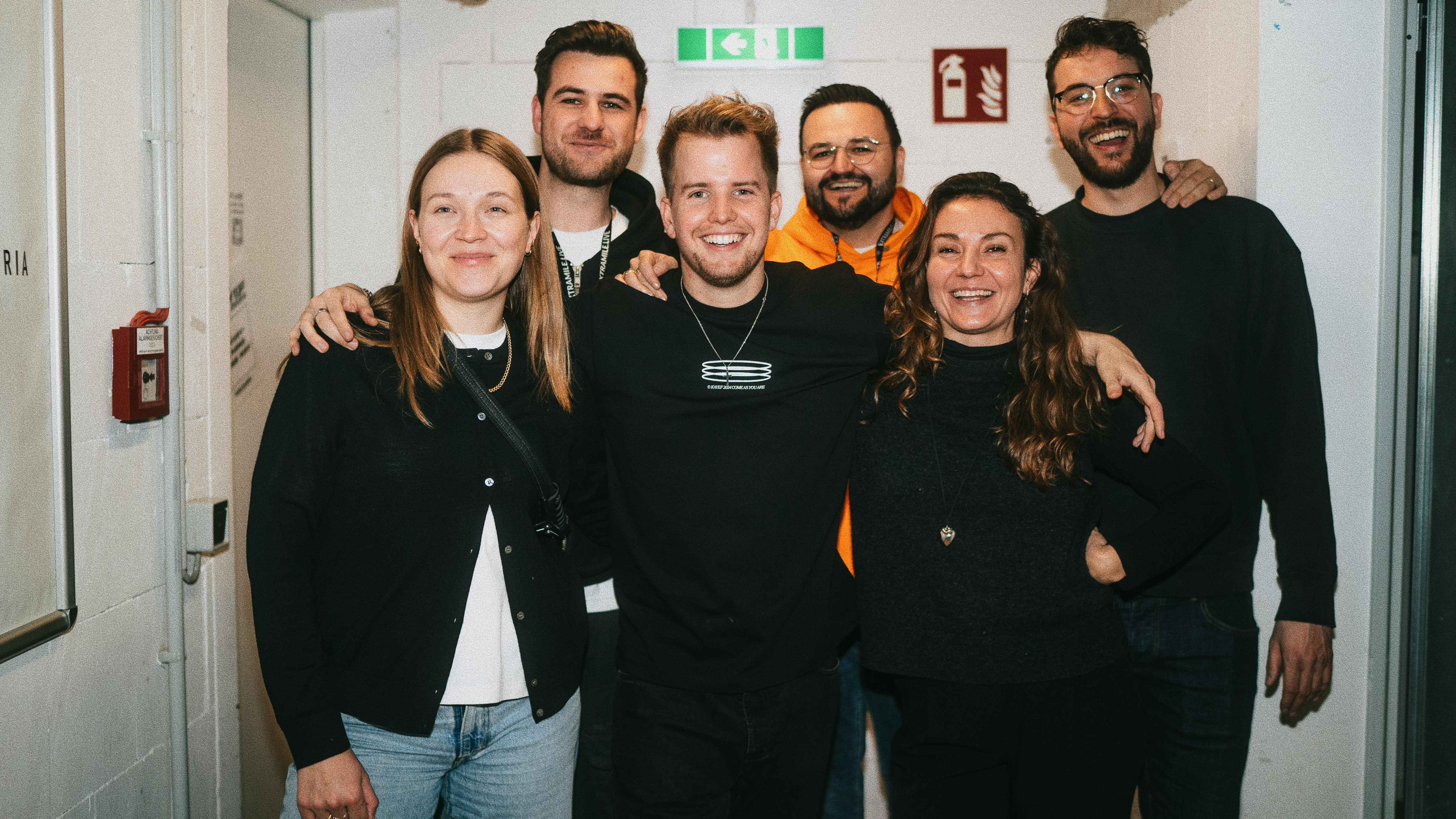 Feierten backstage im Carlswerk Victoria in Köln (von links): Laura Josczok (Believe),  Chris Thesen (the powerhouse entertainment), Kai "Kayef" Fichtner,  Robert Ivankovic (the powerhouse...