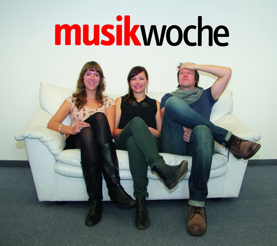 Stellten ihre CD "Shiver" vor: Caracol (Mitte) und ihre Mitmusiker Audrey-Michèle Simard und Manuel Gasse