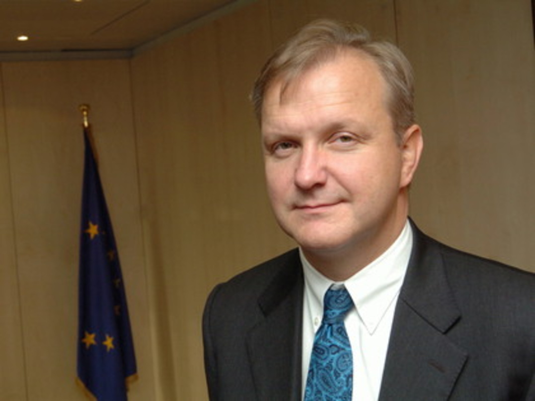 Deutliche Drohung: Olli Rehn