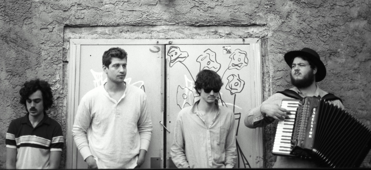 Stehen vor ihrer Deutschlandtourpremiere: The Felice Brothers