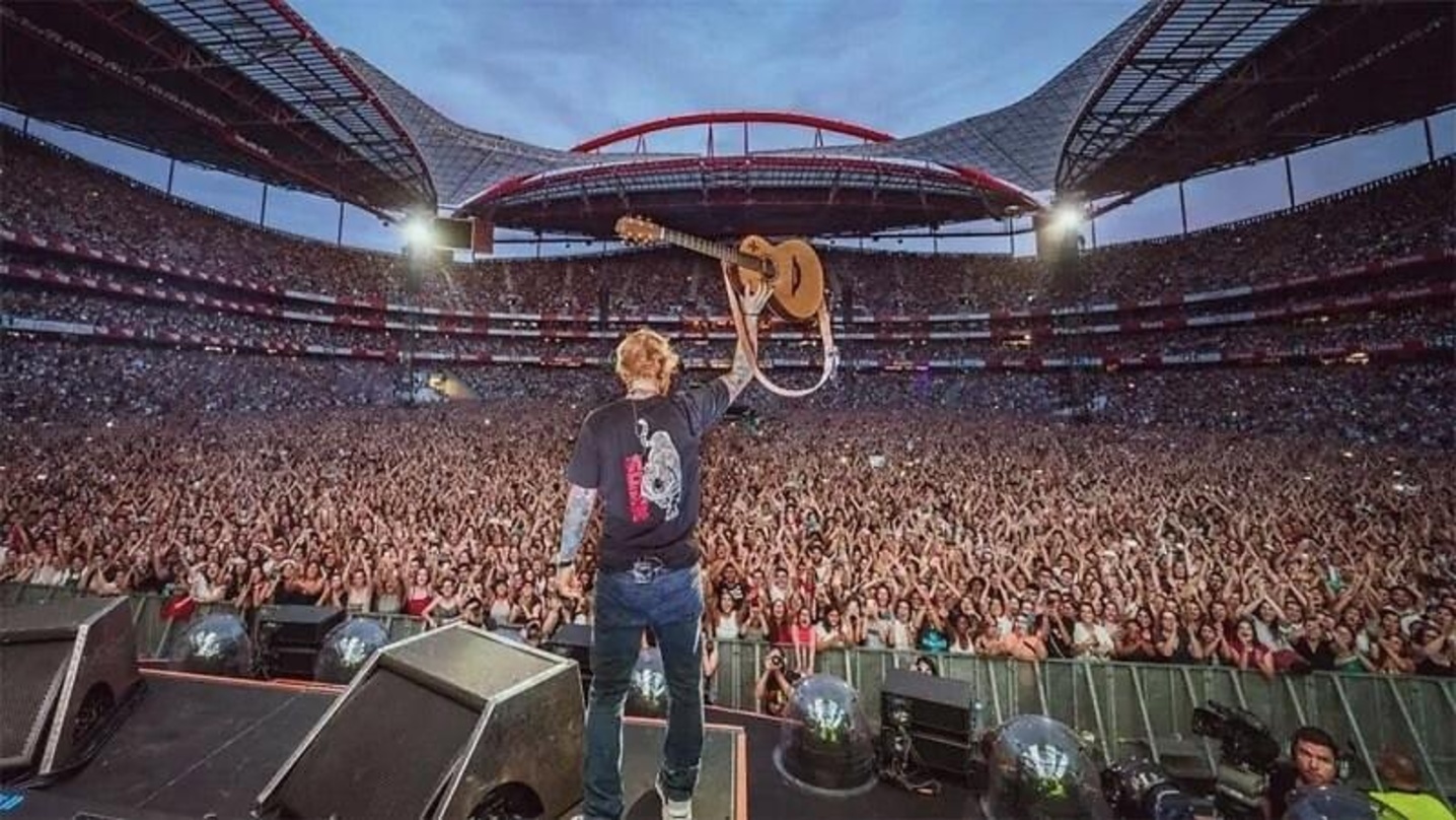 16242e28da5359e31b52cde197253447c5c49e9d356d83b44a7ae2f477568287 Hier gab es nur digitale Tickets: Ed Sheeran in Paris