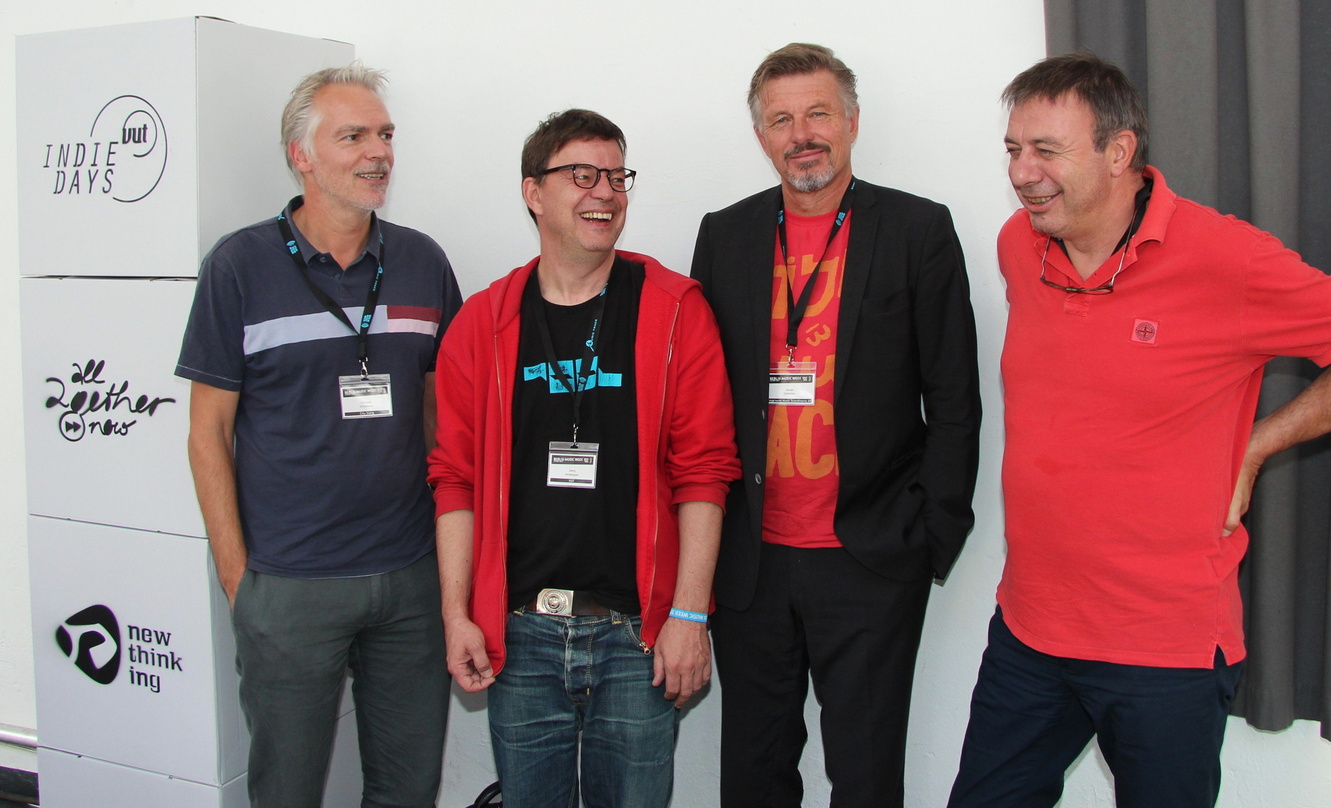 Trafen sich im Rahmen der Berlin Music Week: Impala-President Jonas Sjöström (2. von rechts), die Board-Mitglieder Michel Lambot (rechts) und Christof Ellinghaus (links) sowie VUT-Mitarbei...