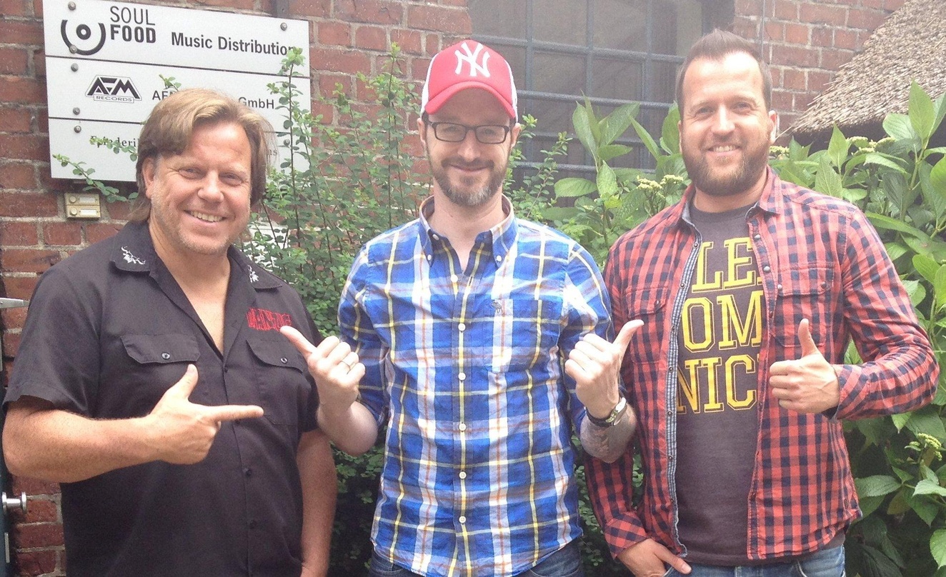 Schulterschluss in Hamburg (von links): Jochen Richert (Geschäftsführer Soulfood Music Distribution), Michael Wendt (Geschäftsführer WMP) und Dennis Wendig (Labelmanager Soulfood Music Dis...