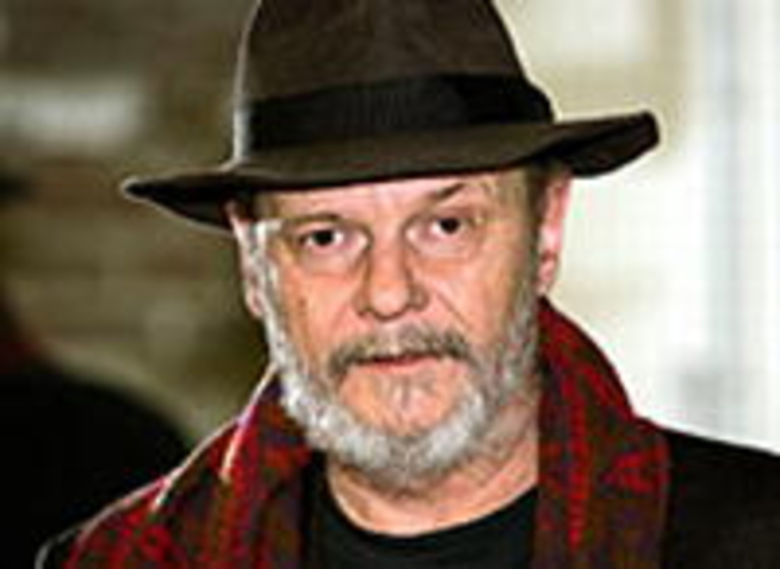 181da89be1e39273b831a7f2dbb79fedee3c7232caf06a30b8977e85a818c5f5 Schrieb Rockgeschichte in der DDR: Klaus Renft