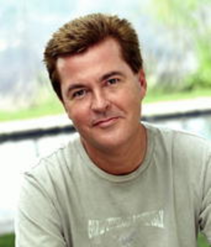 Will mit der Show "World Idol" in die Superlative gehen: Simon Fuller