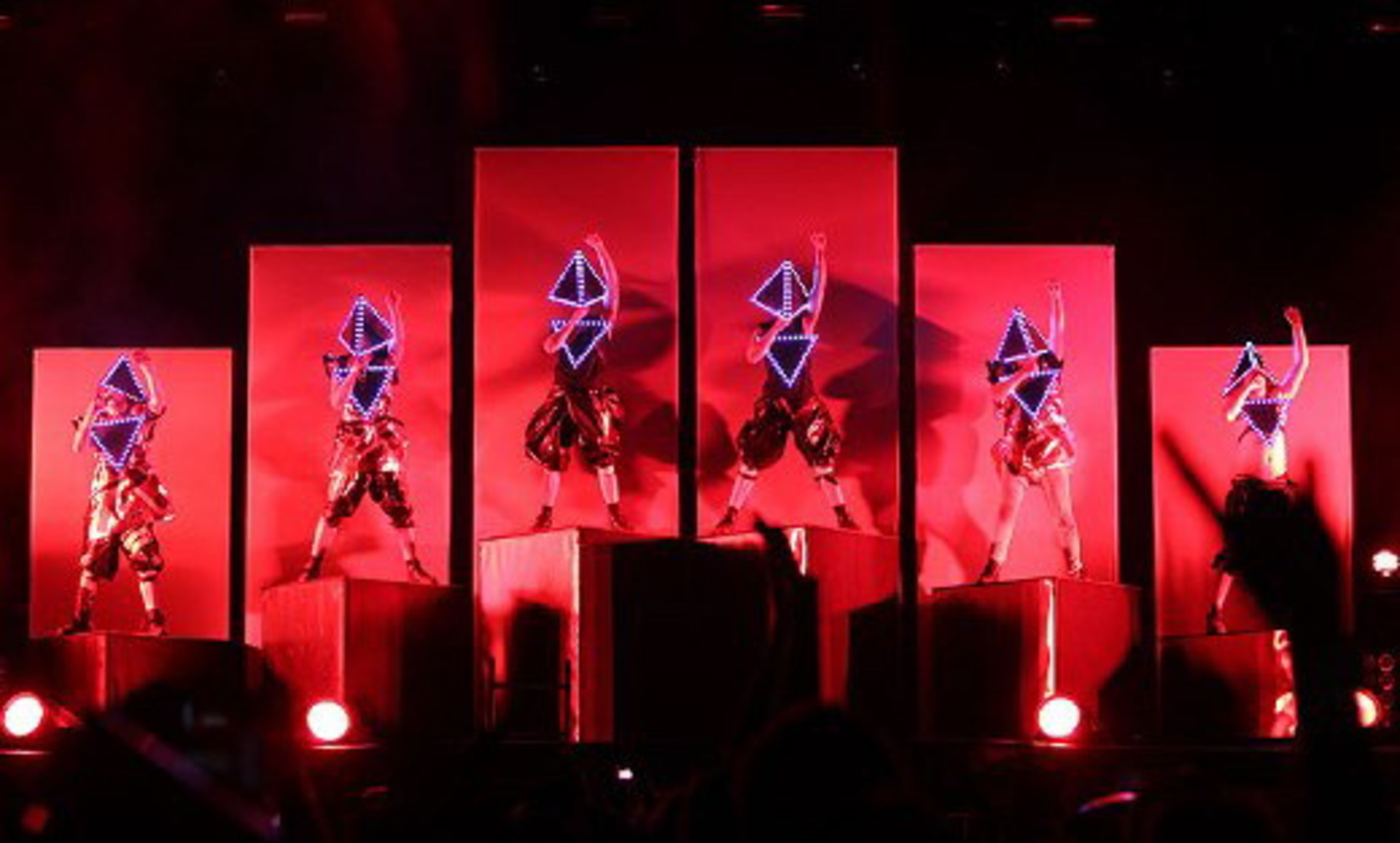 192c89c9a59c86c0a7765fc45cbe74b729e89b5012d8403c3f4ffcf0ff82d15d Sorgten für ein stimmungsvolles Festivalfinale: Deichkind