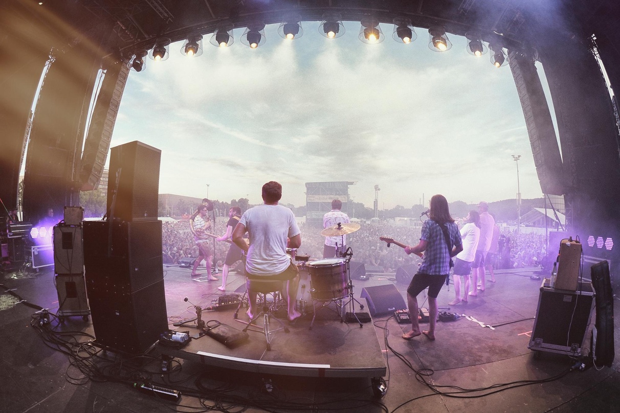 Trug zum Rekordsommer der DEAG bei: das Kessel Festival, hier der Auftritt von LaBrassBanda