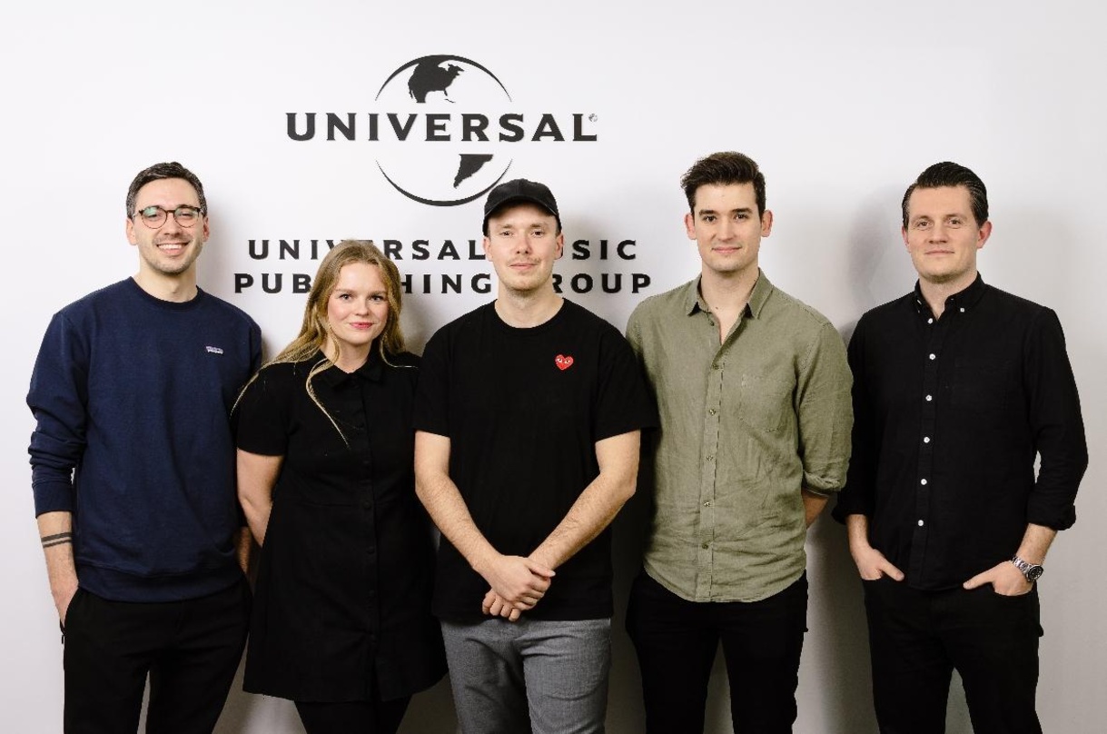 Bilden das neu formierte A&R-Team bei Universal Music Publishing in Berlin (von links): Patrick Pitz (Director A&R), Anne Mahlendorf (Manager A&R), Amon Diederich (Junior Manager A&R), Mát...