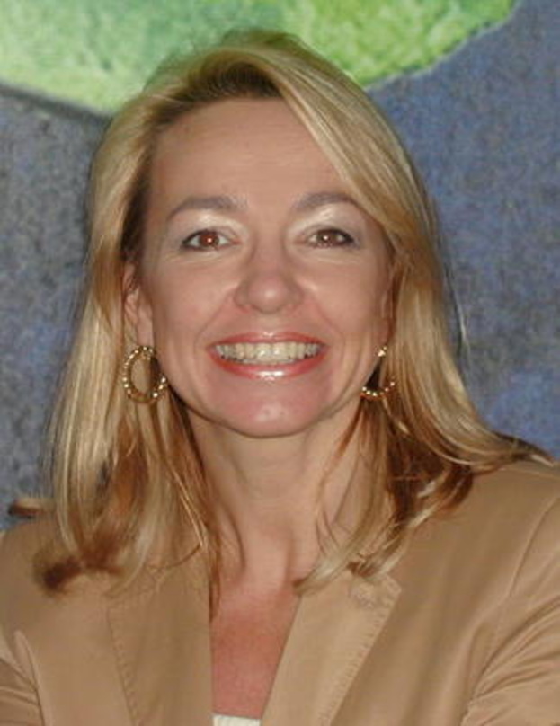 Dockt wieder bei einem Traditionshaus an: Regine Hofmann