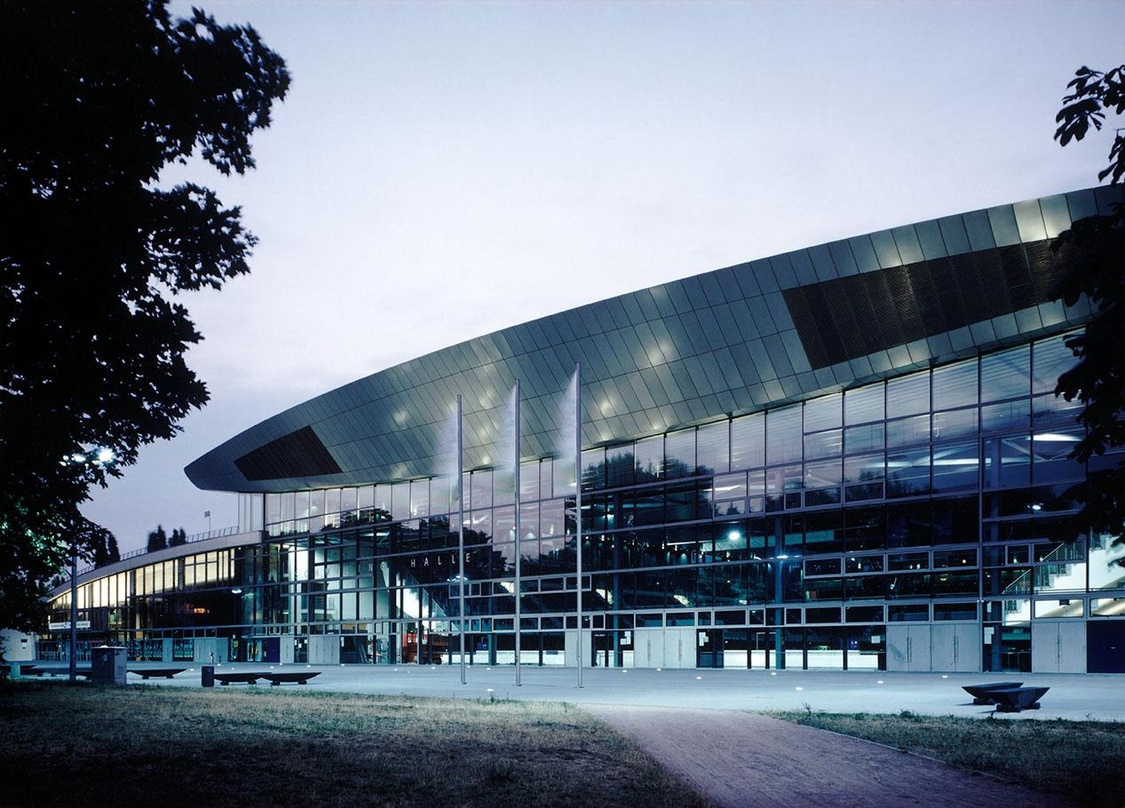 Bietet einem analogen Geschäft ein digitales Zuhause: die von Velomax betriebene Max-Schmeling-Halle