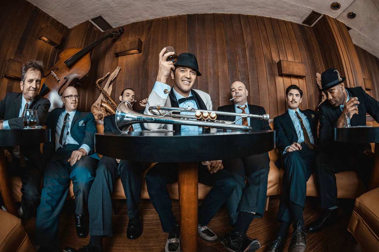 Unterschrieben bei People Like You Records und Eat Music: die Cherry Poppin' Daddies