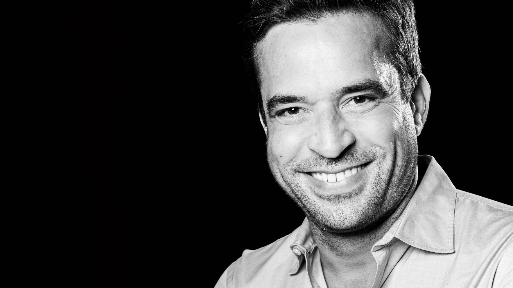 Bei Sony Music zum Senior Vice President für die Bereiche Family & Home Entertainment befördert: Arndt Seelig.