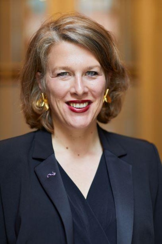 Hofft, dass der Rettungsschirm die Milliionenmarke noch erreicht: die neue Intendantin Ursula Haselböck