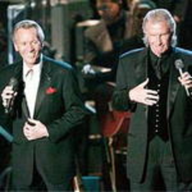 1dce35968a0d15ee09a89cc1ab586cde0b38c2402018a07d8bd975f0b18db439 Verstarb völlig unerwartet: Bobby Hatfield (l.); hier mit Partner Bill Medley