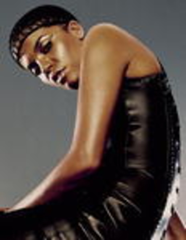 1e439c51bfad03f6da9a472b77f9505955f86593dcecbd805907363bb756566d Geehrt mit dem Mercury Prize 2002: Ms. Dynamite