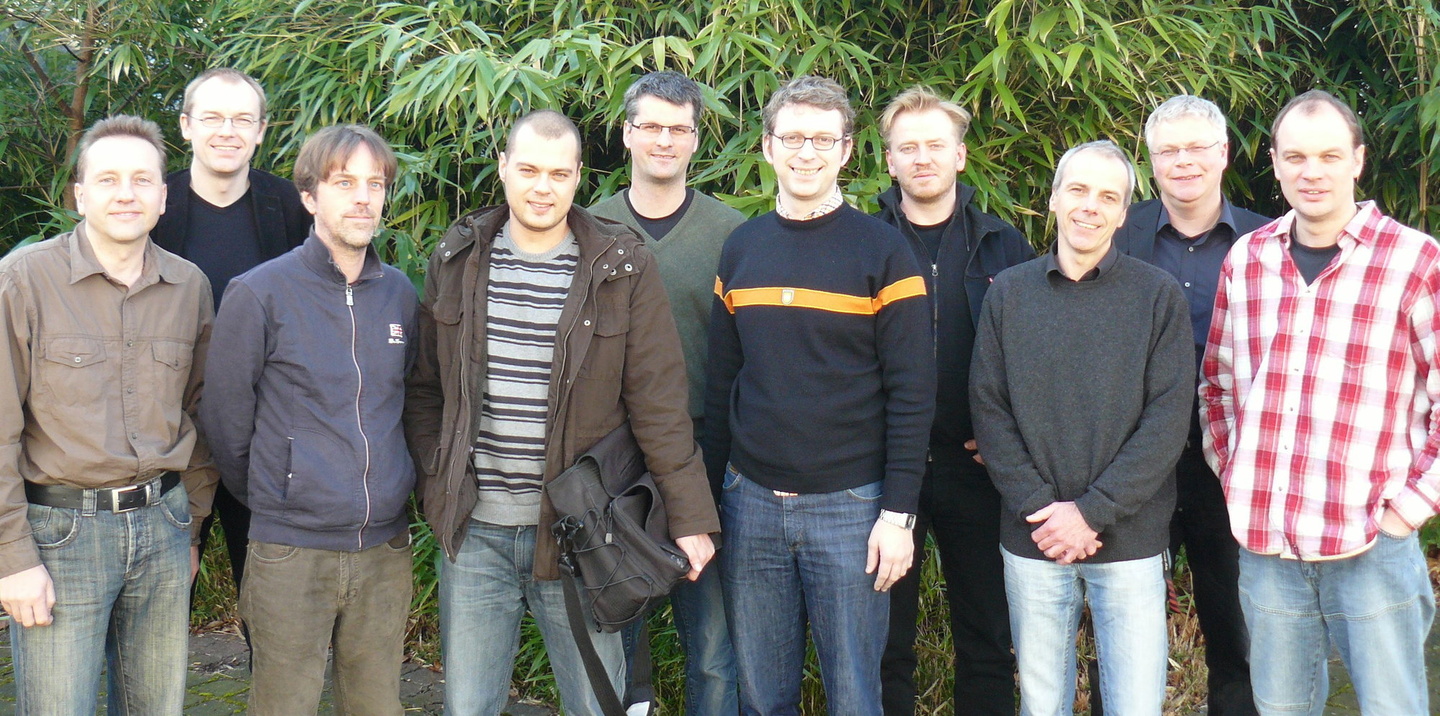Workshop: Alive-Vertriebsleiter Luke Stephani (r.) mit Kunden und Kollegen||Workshop-Teilnehmer (v.l.n.r.): Andreas Hankhofer (da music), Michael Hermanns (Enterlog), Wolfgang Kieweg (Groo...