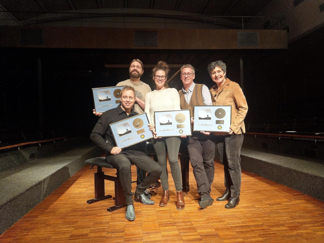 2054b0c1024c72a5efaf1a48d3fa5b17d50a62e4661ff119566e18f6e98da8e3 Bei der Jazzaward-Verleihung in Köln: Martin Tingvall (ganz links) und Partner
