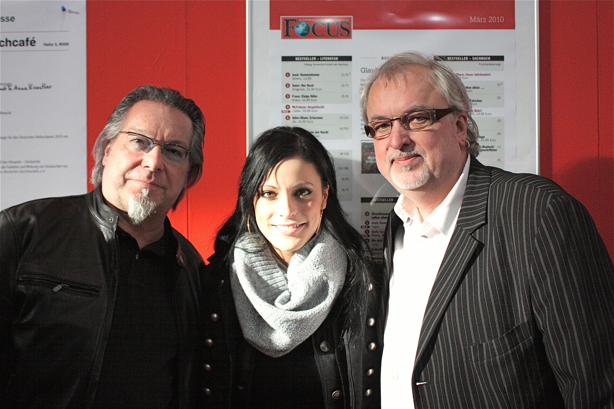 Silbermond-Sängerin Stefanie Kloß mit Gerd Gebhardt (links) und Jürgen Stark