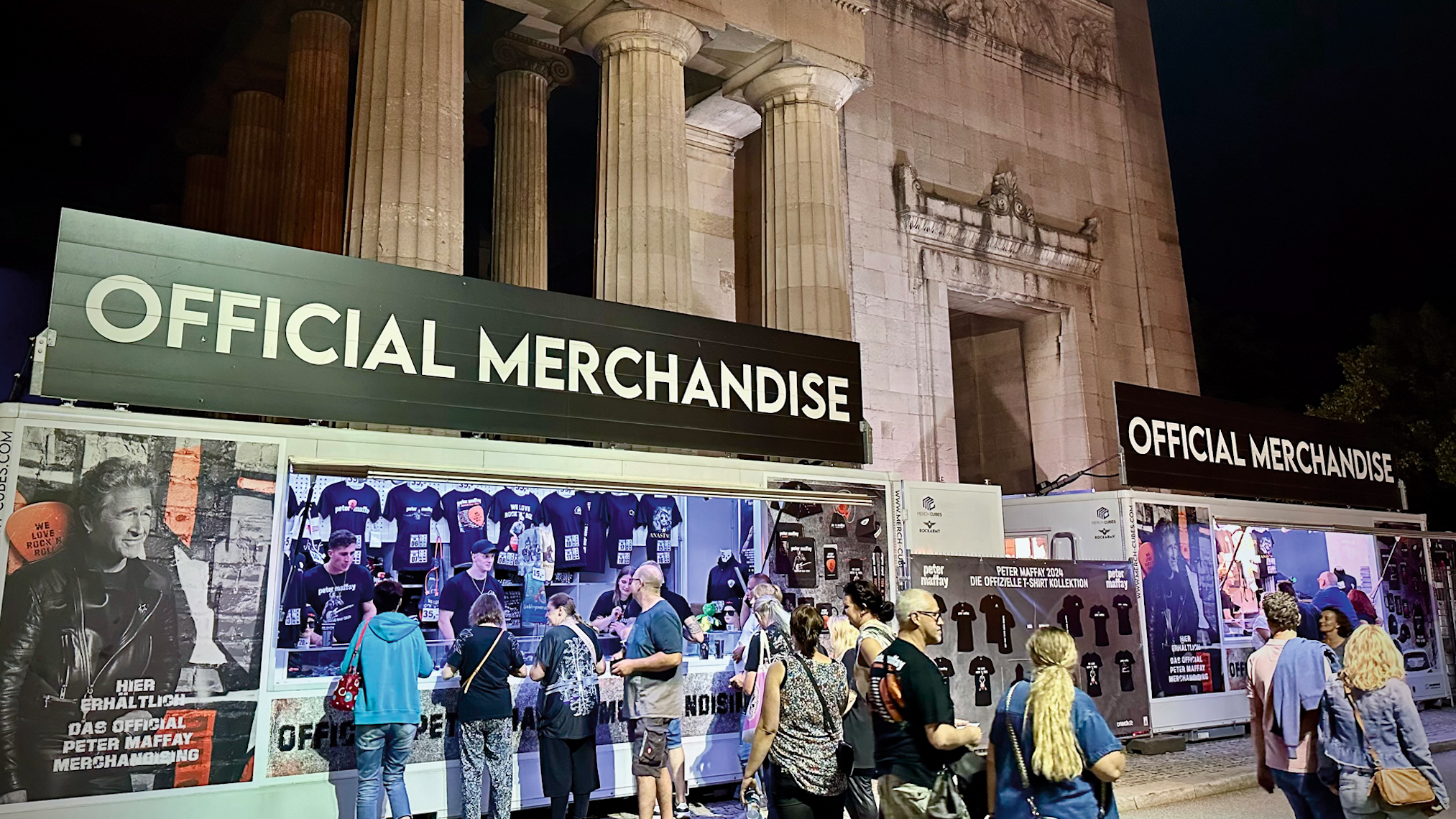 Sollen Qualität und Preis in ein stimmiges Verhältnis bringen: die von cmerch bestückten diesjährigen Peter-Maffay-Verkaufsstände.