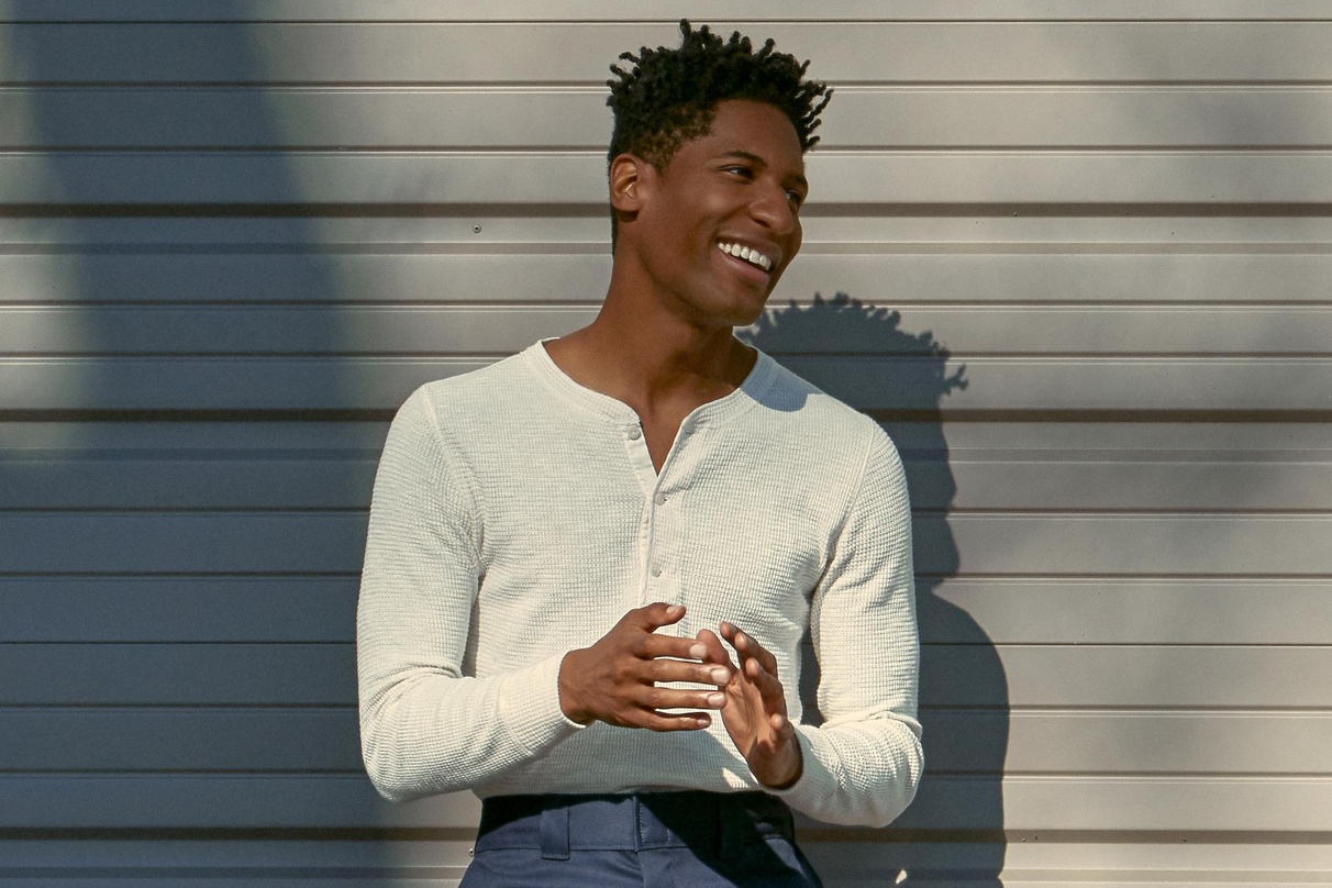 Gilt mit elf Nominierungen als Favorit bei den Grammys: Jon Batiste