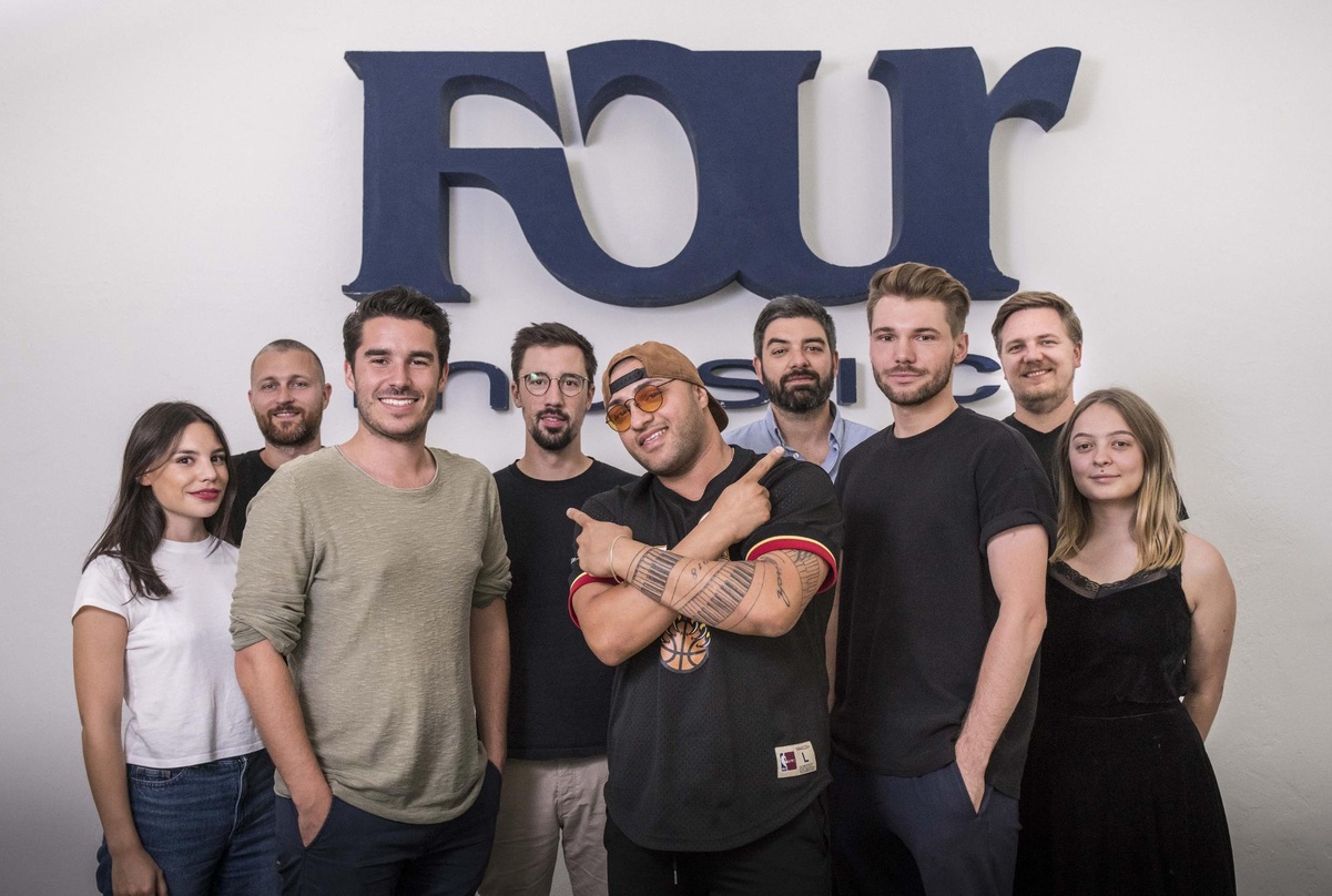 Machen gemeinsame Sache (von links): Georgia Rumler (Content Strategy & Operations Four Music), Michael Stockum (Vice President Four Music), Moritz Schunk (Manager Edin), Tobias Zumak (Sen...
