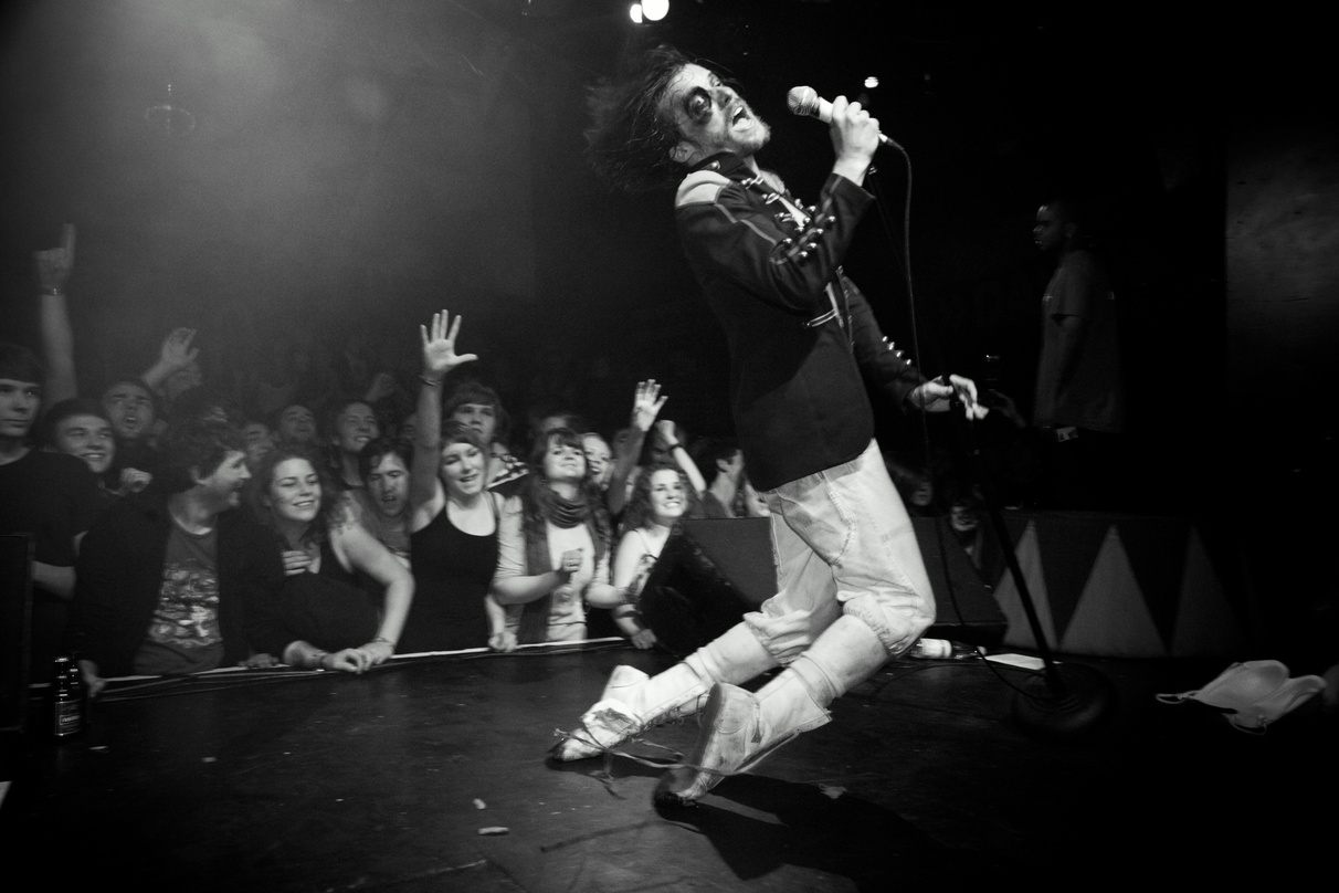 Zeigen ihre Livequalitäten bei der Warner Music Night: Bonaparte