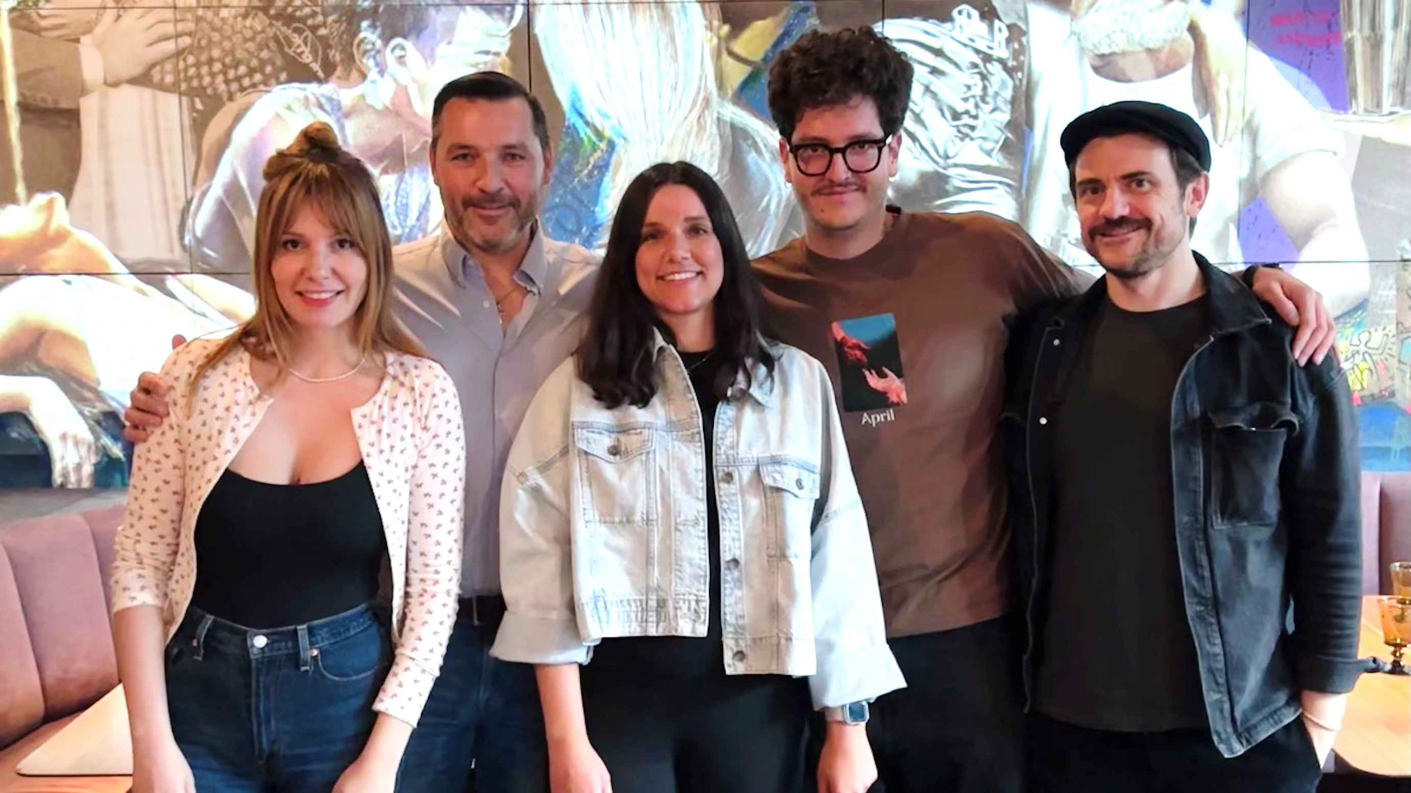 24b13ed9 4ee1 4ea7 ac5a 2741b739dede Machen gemeinsame Sache (von links): Maria Uthmann (A&R / Creative Managerin), Alex Schedler (A&R / Creative Manager), Fiona Sumpich-Schedler (Prokuristin / Geschäftsleitung, alle Schedler...