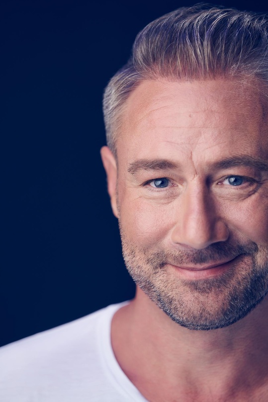 Neu bei Ariola: Sasha