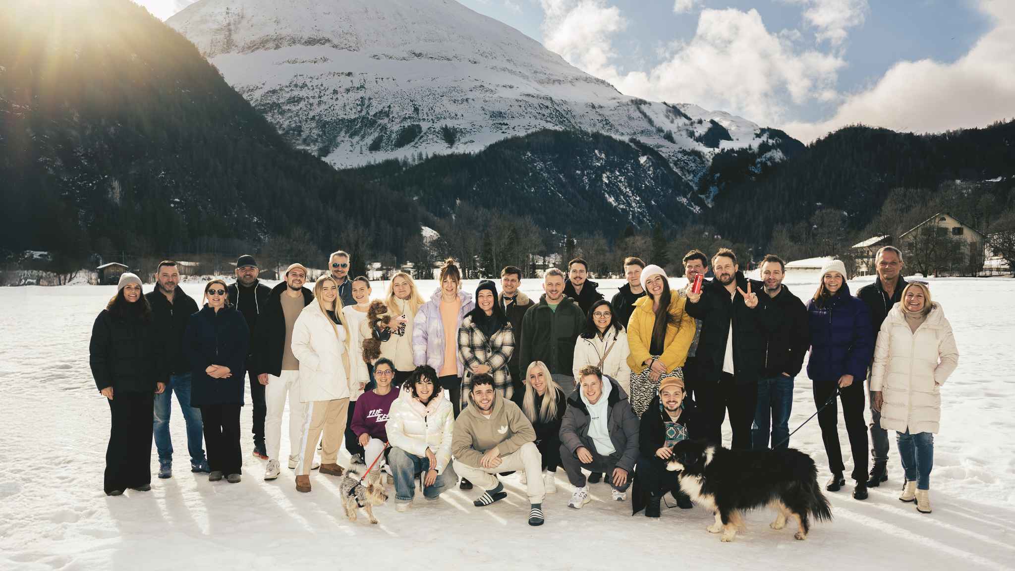 Haben "auch abseits der Musik wurde die gemeinsame Zeit in entspannter Atmosphäre sehr geschätzt": Die Teilnehmer:innen des Schedler Music Winter Camps.