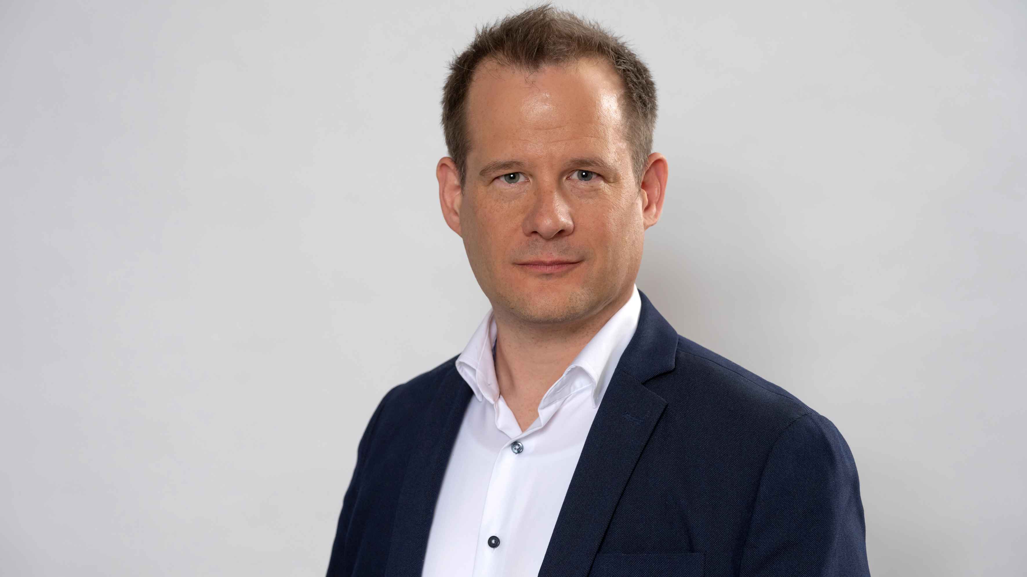 Kritisiert Feder Musik: Mika Beuster, Bundesvorsitzender DJV.