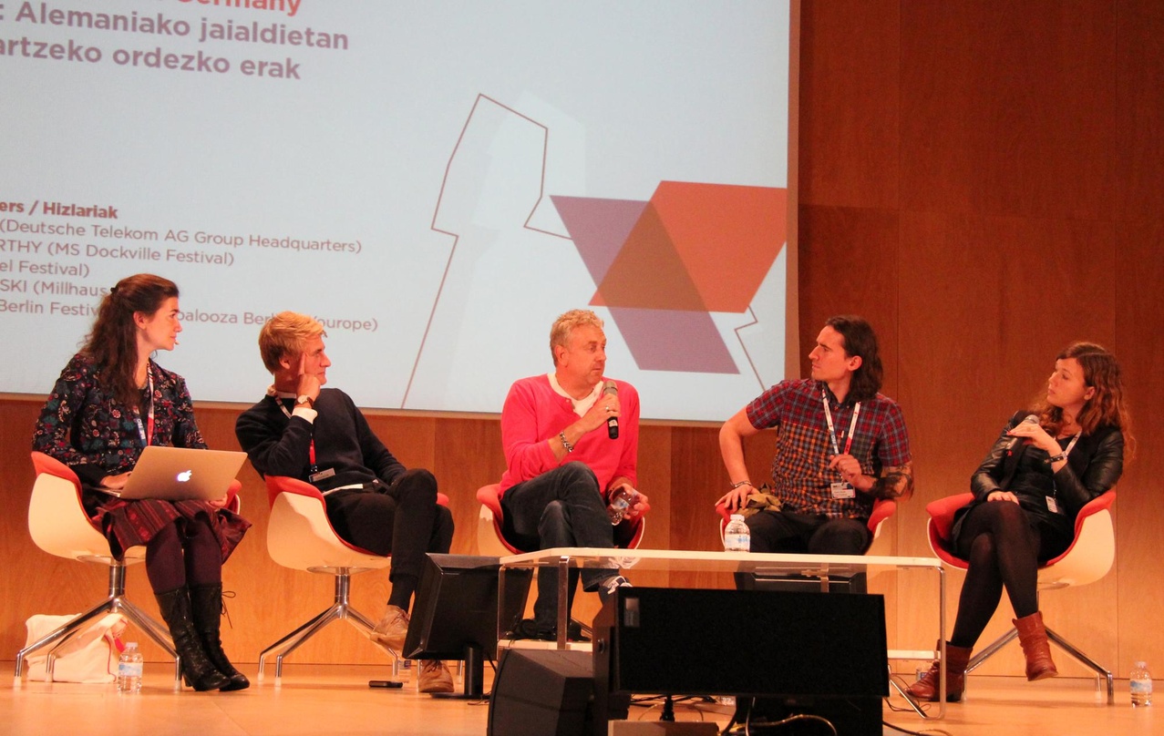 Diskutierten über Festivals und Sponsoren (von links): Fruzsina Szép, Timo Kuroschinski, Ralf Lülsdorf, David Boldt und Lara Goldsworthy