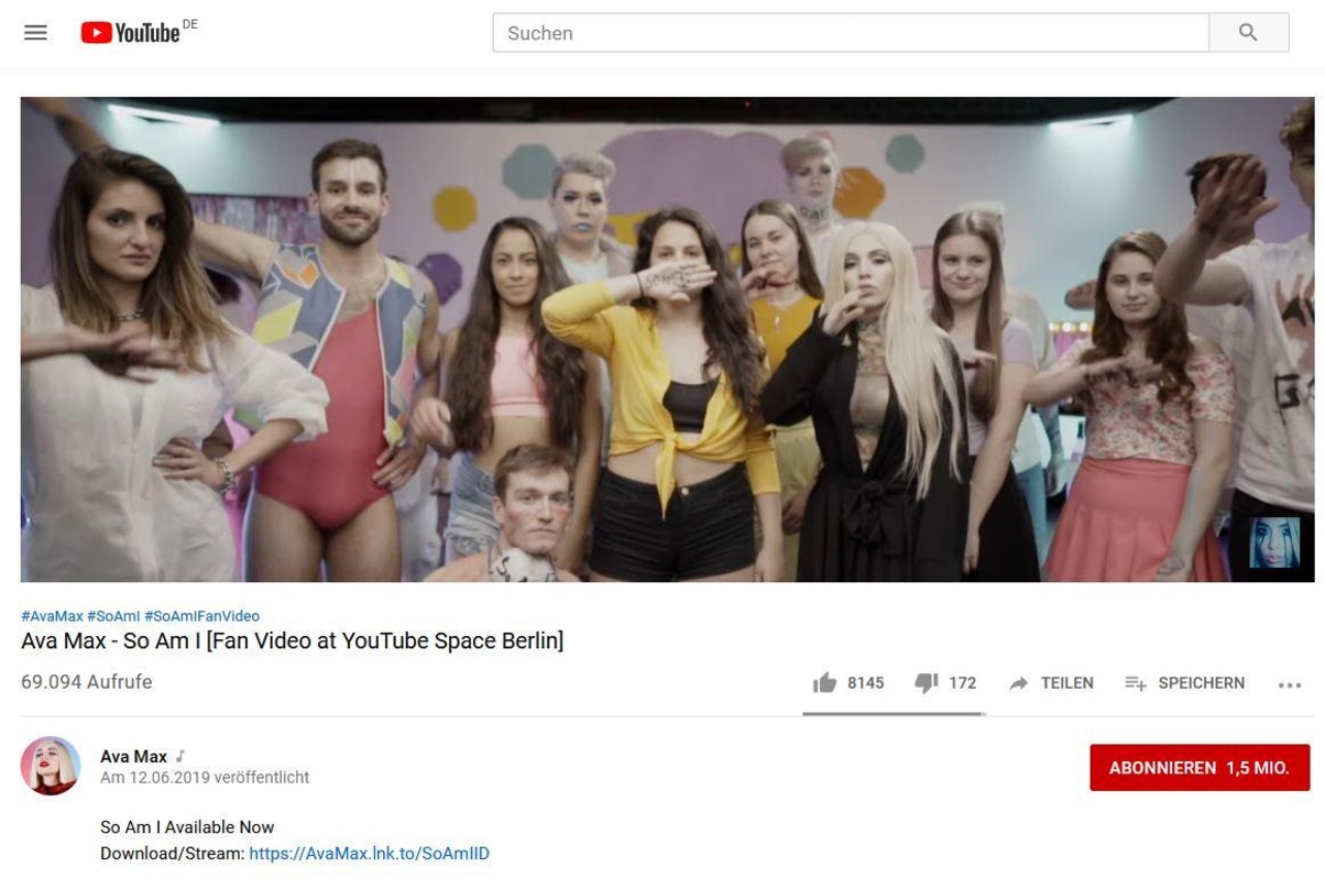Beim Dreh in Berlin: Fans mit Sängerin Ava Max