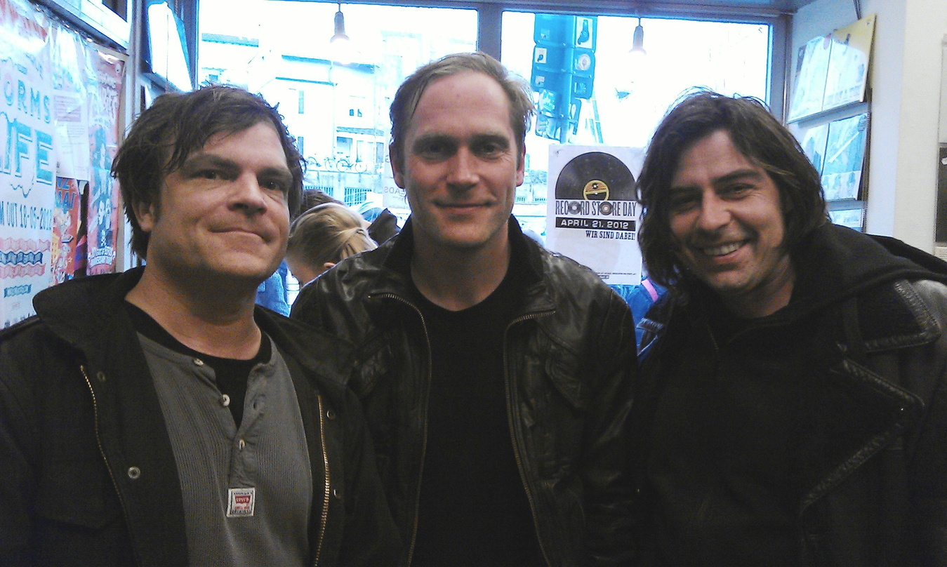 beim Record Store 2012 in Hamburg (von links): Jan Köpke, Thees Uhlmann und Michael Schuster (Cargo Records)