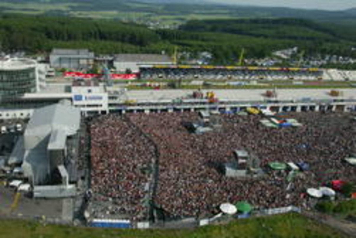 Motorenlärm statt Musik: An Pfingsten macht der Formel-1-Zirkus am Nürburgring halt