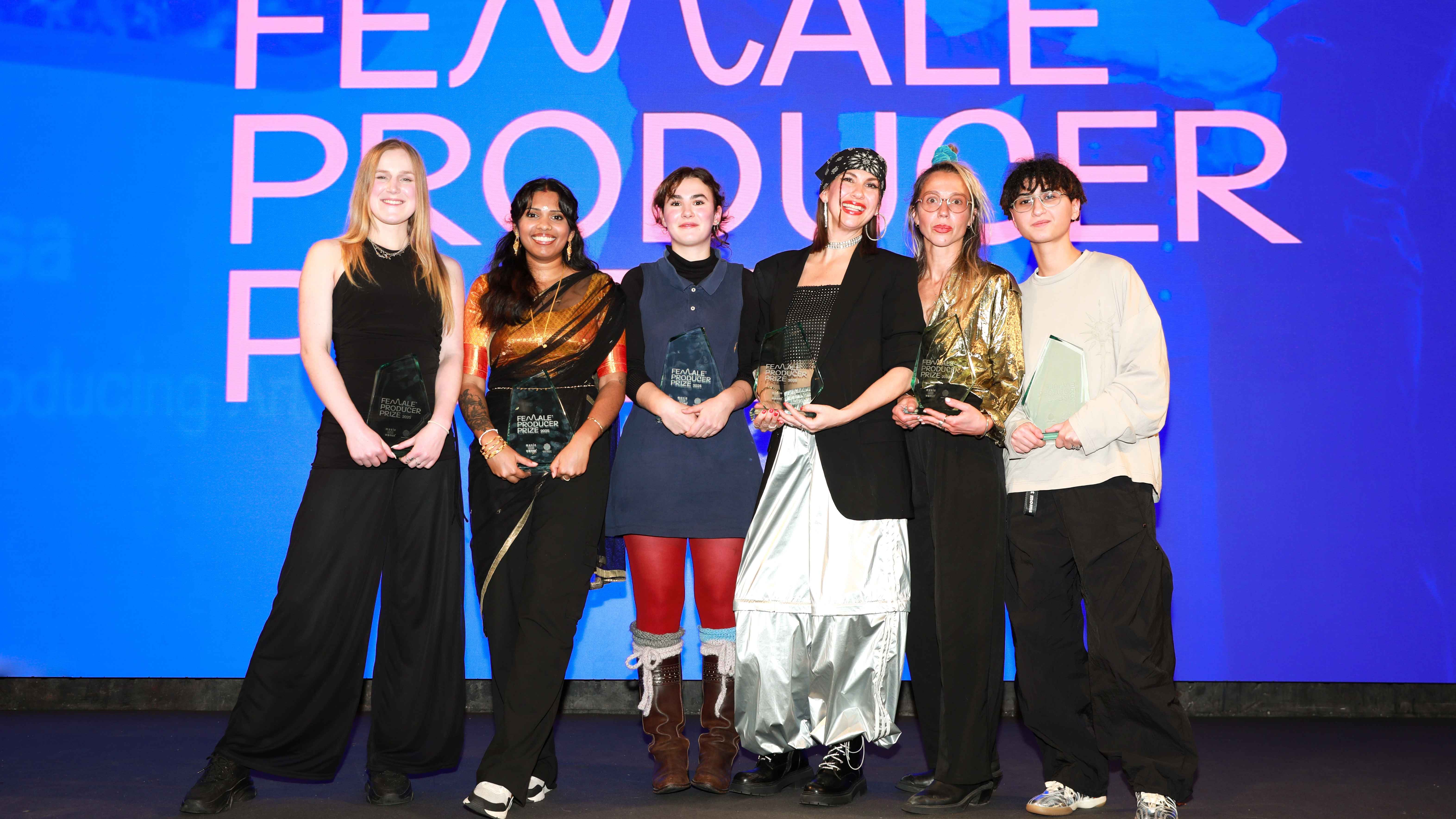 2ab94fa3 47cb 4a6a 86bc 9440ef88c0eb Die Gewinnerinnen des Female* Producer Prize 2025 (von links): Ylva Brandtsegg, Vavunettha, Morea, Devado, Hanna Leess und Nini Nutsubidze.
