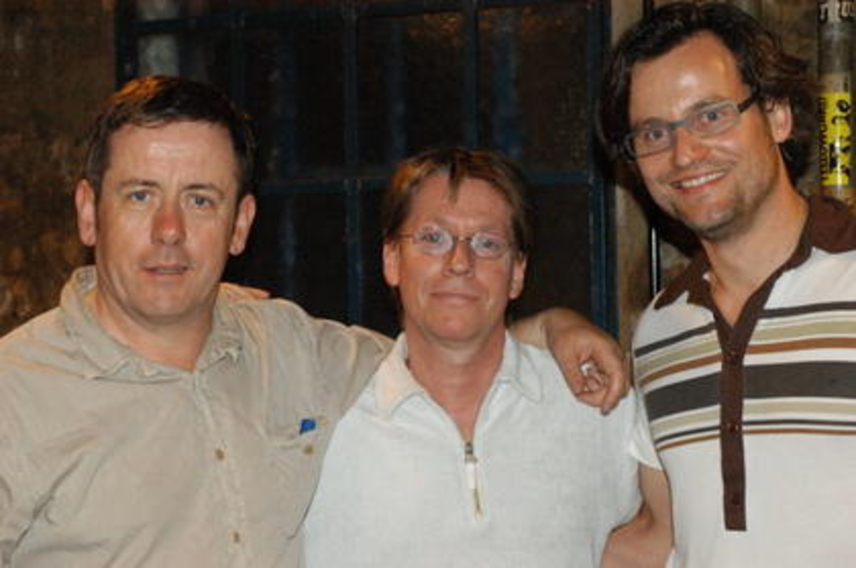 In der Hamburger Fabrik (v.l.n.r.): Luka Bloom, Bernd Skibbe und Fabian Kerner