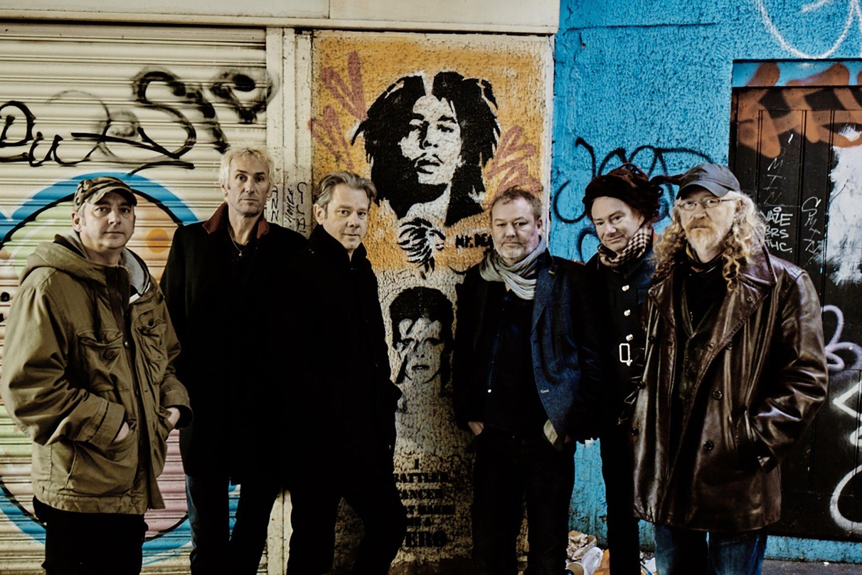 Im Jubiläumsjahr auch auf deutschen Bühnen aktiv: die Levellers