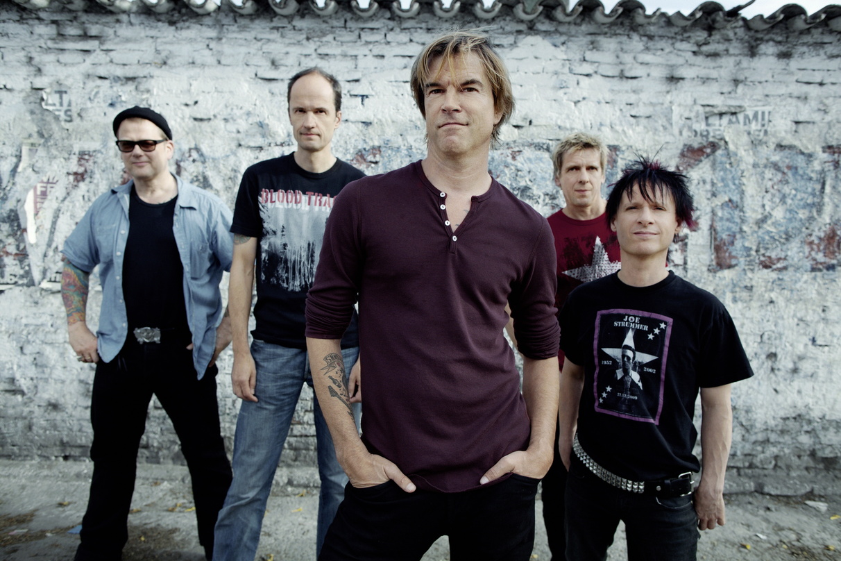 Warten mit noch mehr Shows und vielen bekannten Gästen im Vorprogramm auf: Die Toten Hosen