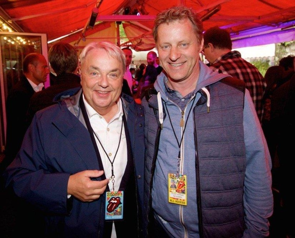 Zufrieden mit dem Tourauftakt: Klaus Peter Schulenberg (links, CTS Eventim) und Folkert Koopmans (FKP Scorpio) beim VIP-Empfang im Landhaus Walter beim Stadtpark Hamburg