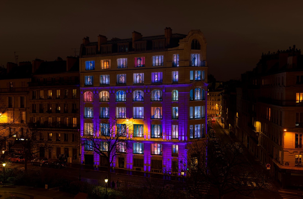 Ist noch die nächsten zwei Wochen zu sehen: die Lichtinstallation in der Rue de Calais