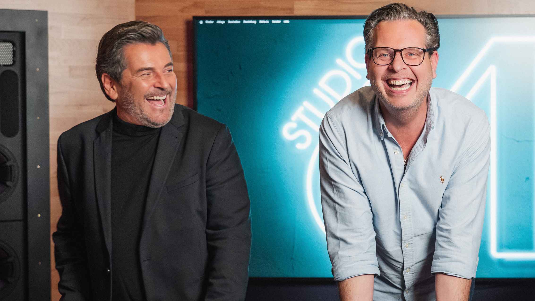 Arbeiteten im Studio 61 an den Neuauflagen: Thomas Anders (links) und Christian Geller.