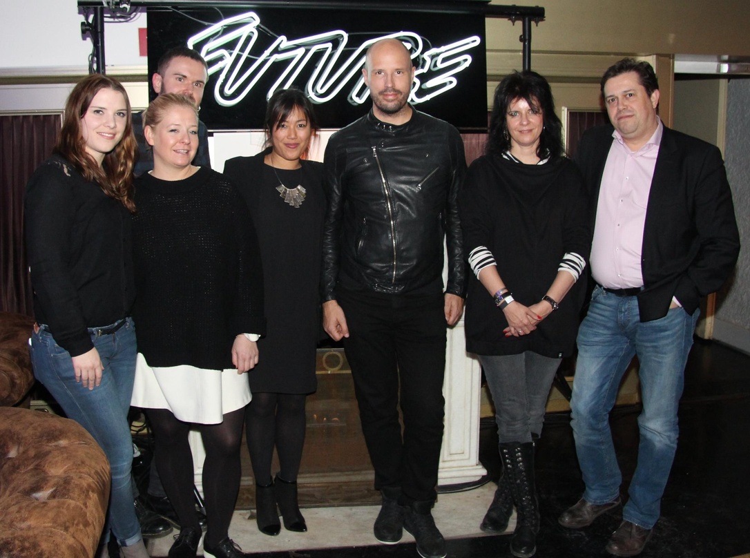 Reisen mit Schiller in die "Future" (von links): Lisa Brudereck (Marketing Assistant PIL), Franziska Hohmann (Senior Manager TV Promotion, PIL), Thomas Thyssen (Senior Manager Press Promot...