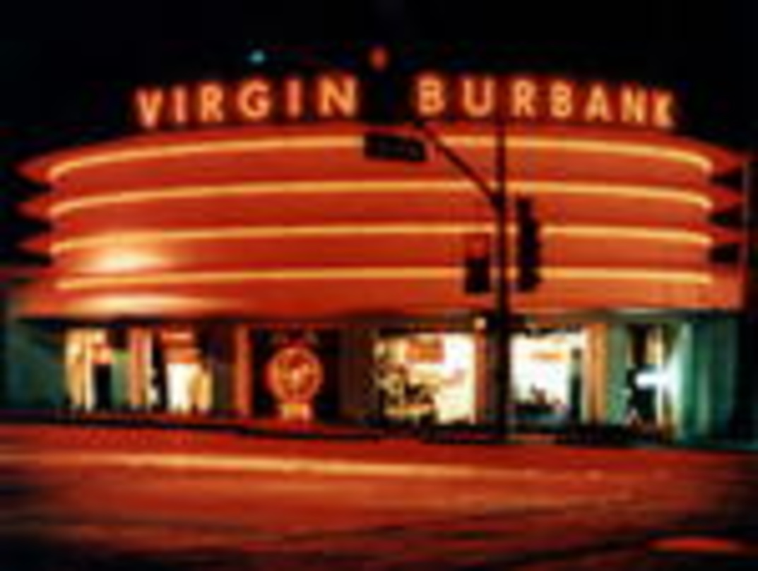 Nun mit Surround-Studio: Virgin Megastore in Burbank