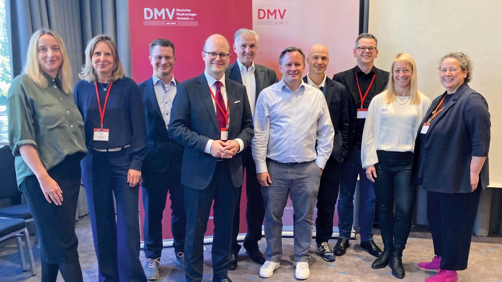 2fe472a9 876d 4354 9adc db8b19799760 Diskutierte die Umbenennung und zahlreiche weitere Fragen aus dem Musikgeschäft im Oktober 2023 mit fast 150 DMV-Mitgliedern in Erfurt: das Vorstandsteam des Verbands um (von links) Dagmar...