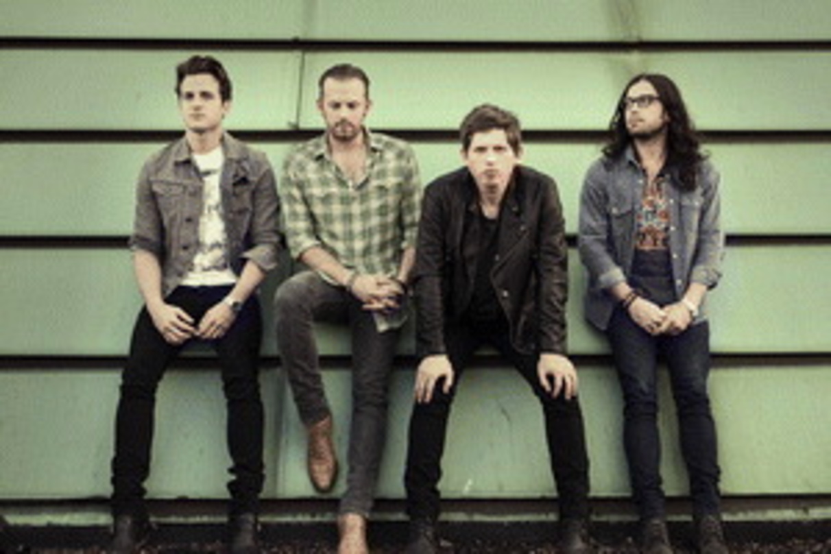 Landen hinter Andrea Berg: Kings Of Leon