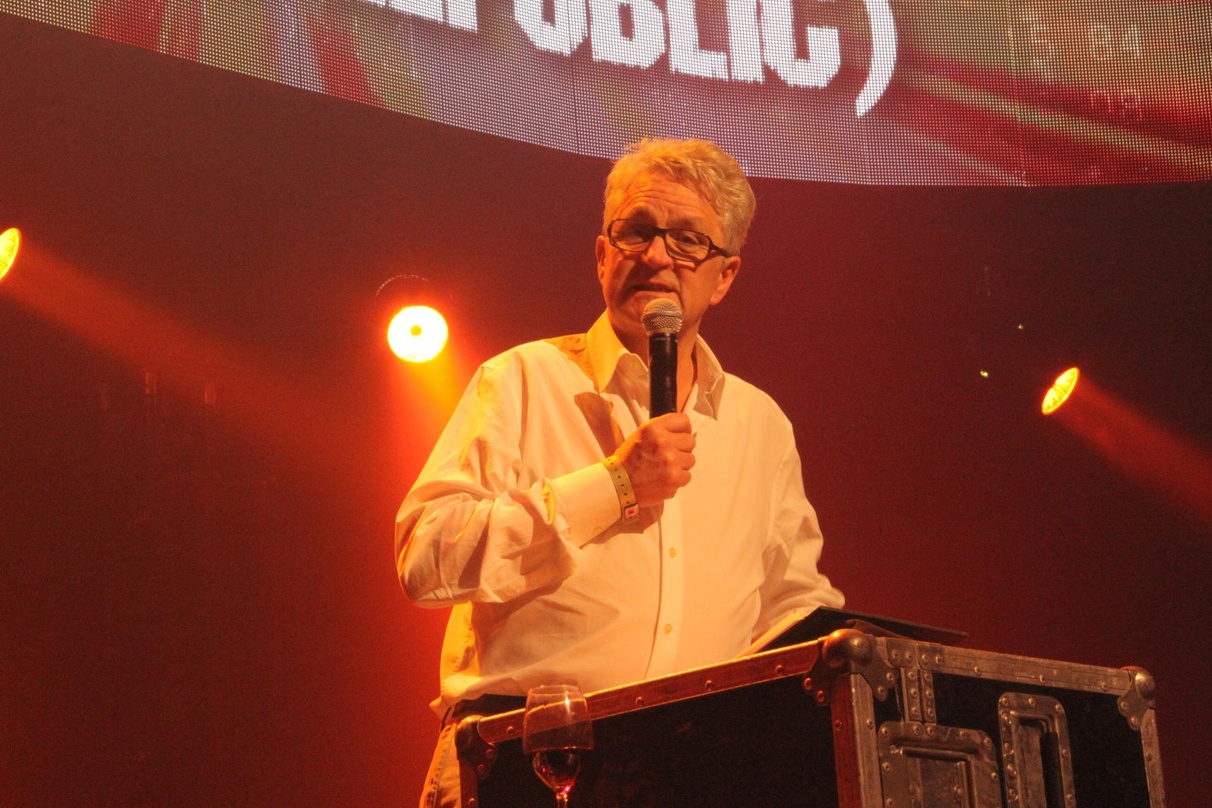 328248b85903a615d95671eb336fc850b7cc1706c485ec968651346ca732e99c Holte sich den Lifetime Achievement Award ab: Melvin Benn (Festival Republic)