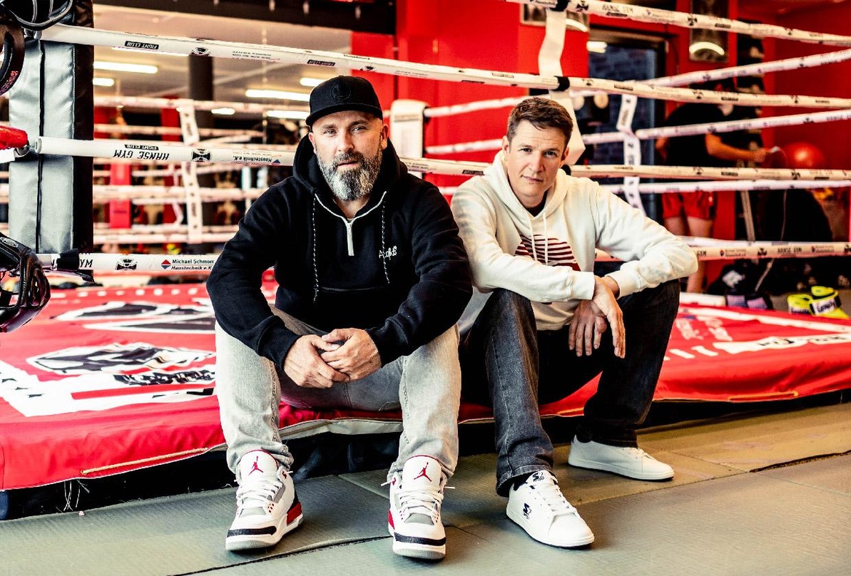 Gehen mit einem neuen HipHop-Podcast an den Start: Niko Hüls (links) und Falk Schacht