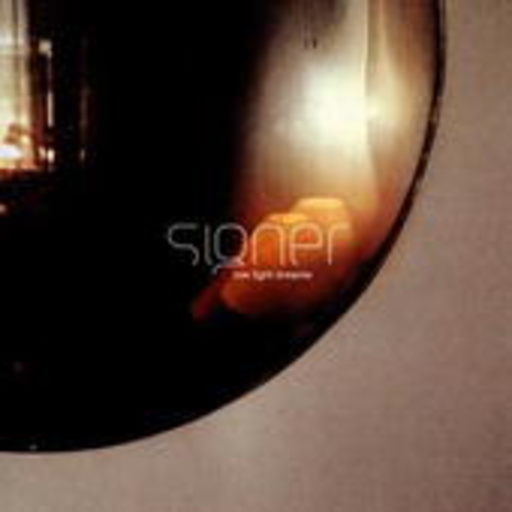 Signer – Low Light Dreams