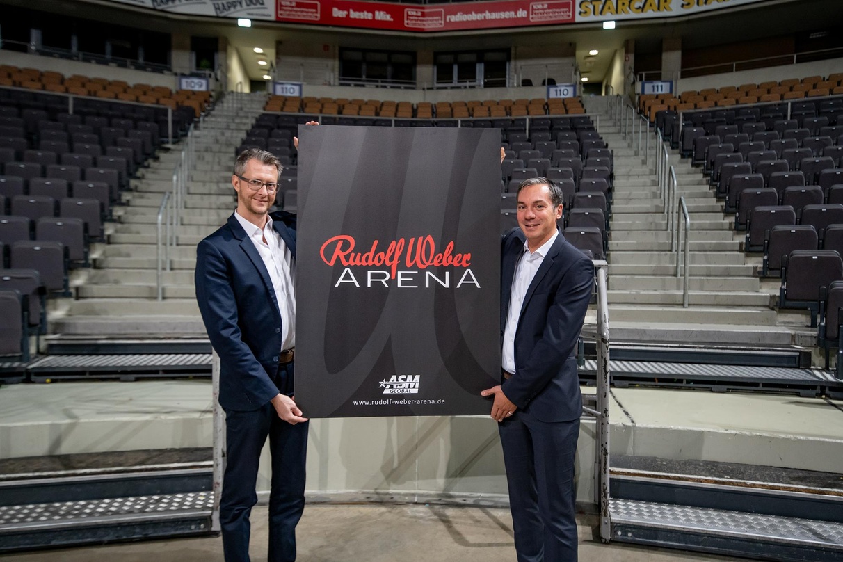 Neue Partner: Andreas Weber (links, geschäftsführender Gesellschafter Rudolf Weber Gebäudereinigung und Gebäudedienste) und Mirco Markfort (Geschäftsführer Arena Oberhausen)
