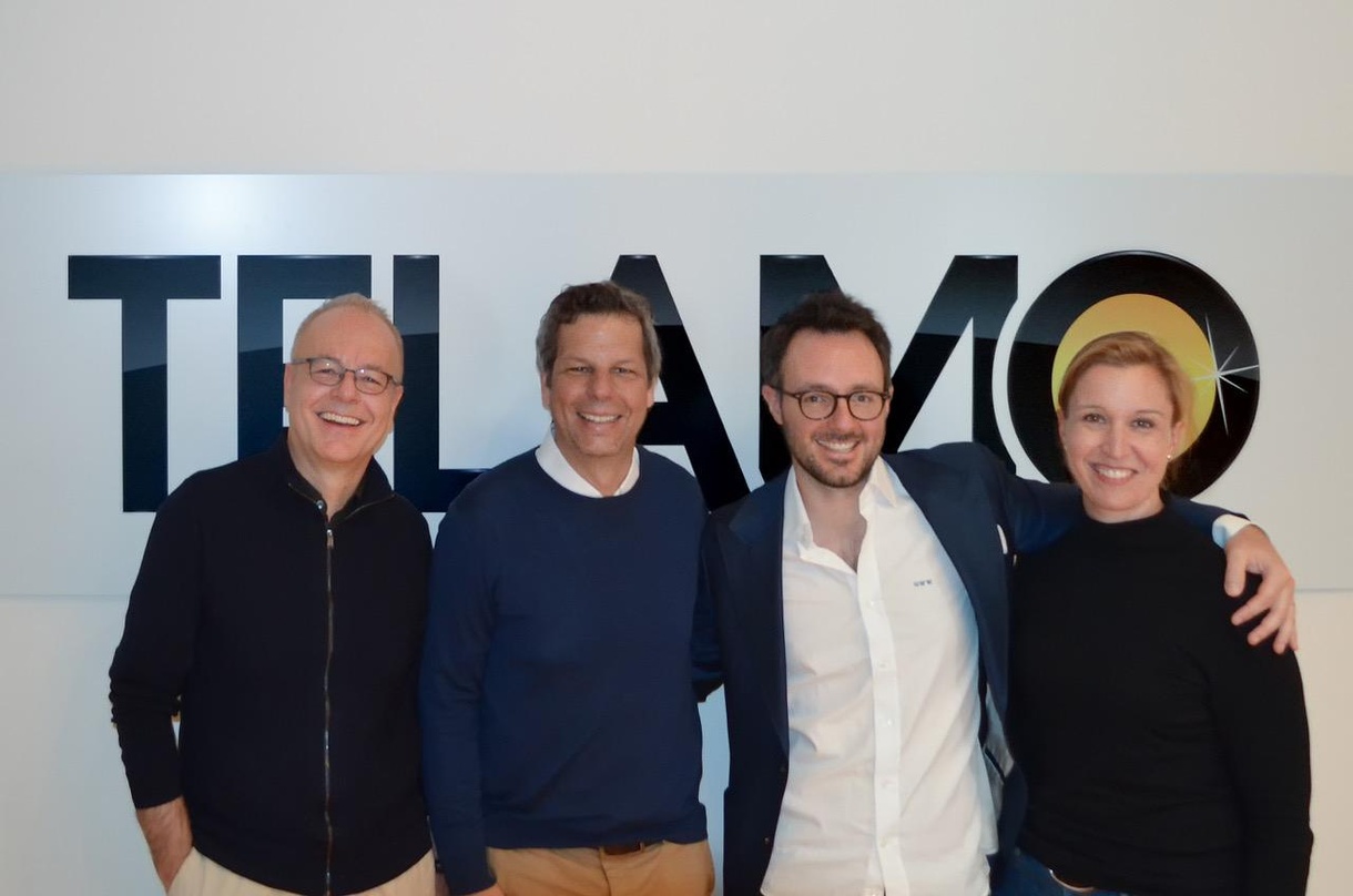 Arbeiten nun eng miteinander (von links): Alfons Weindorf (Mandorla Music), Ken Otremba (Telamo), Gregor Weindorf (Mandorla Music) und Birte Goldbrunner (Telamo)